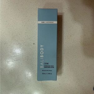 Blue Hydrating Face Sunscreen SPF50